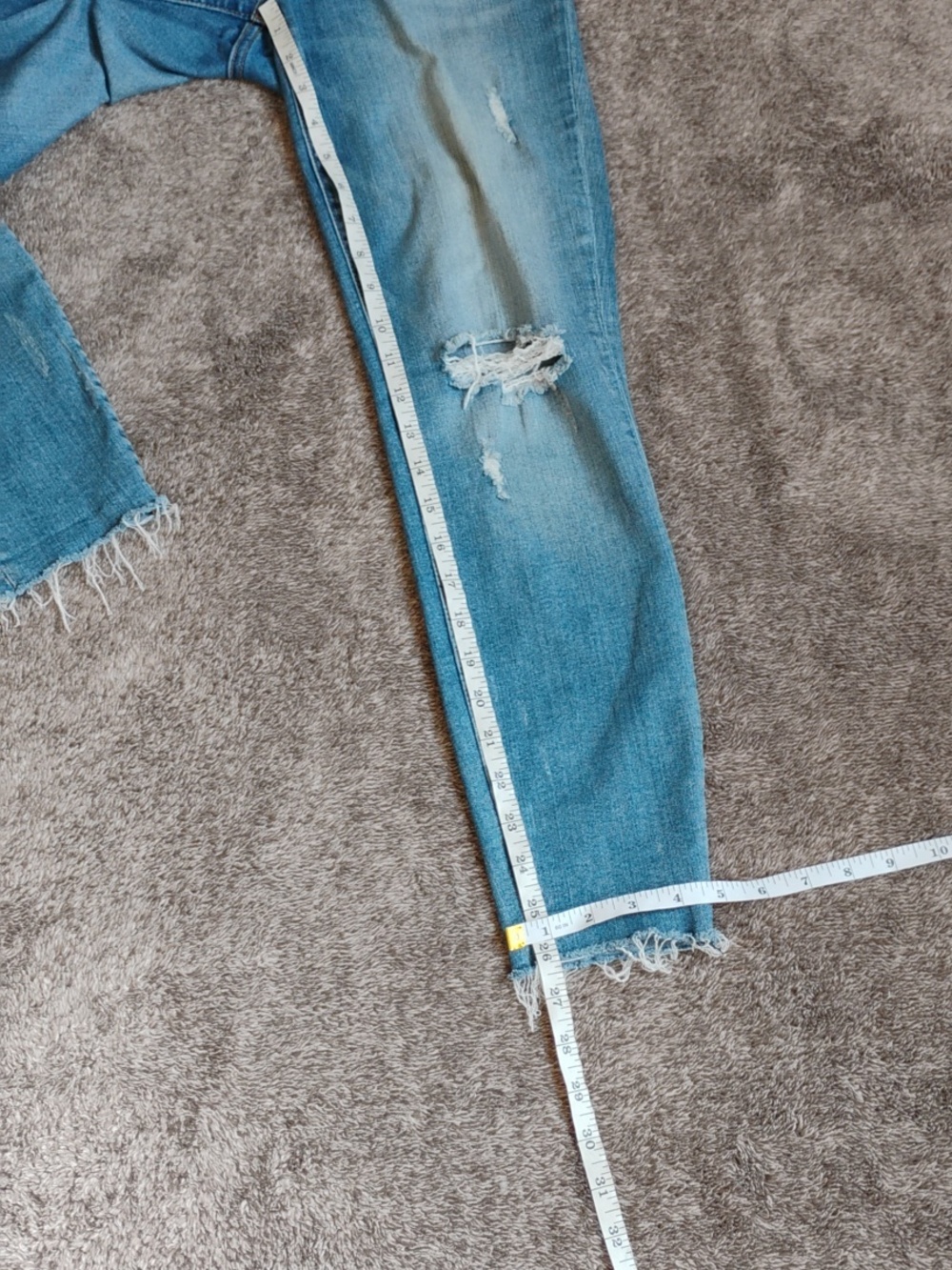 Kut From The Kloth Connie Distressed High Rise Ankle Skinny - Picture 5 of 7